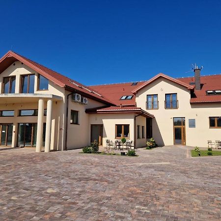 Villa Nova Szuminka Esterno foto